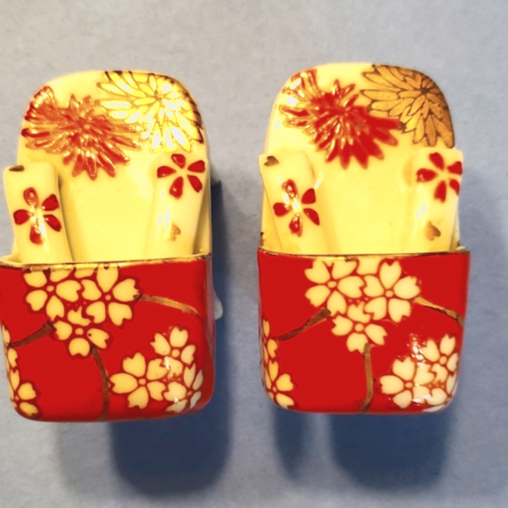 Japanese Geta s/p shakers
